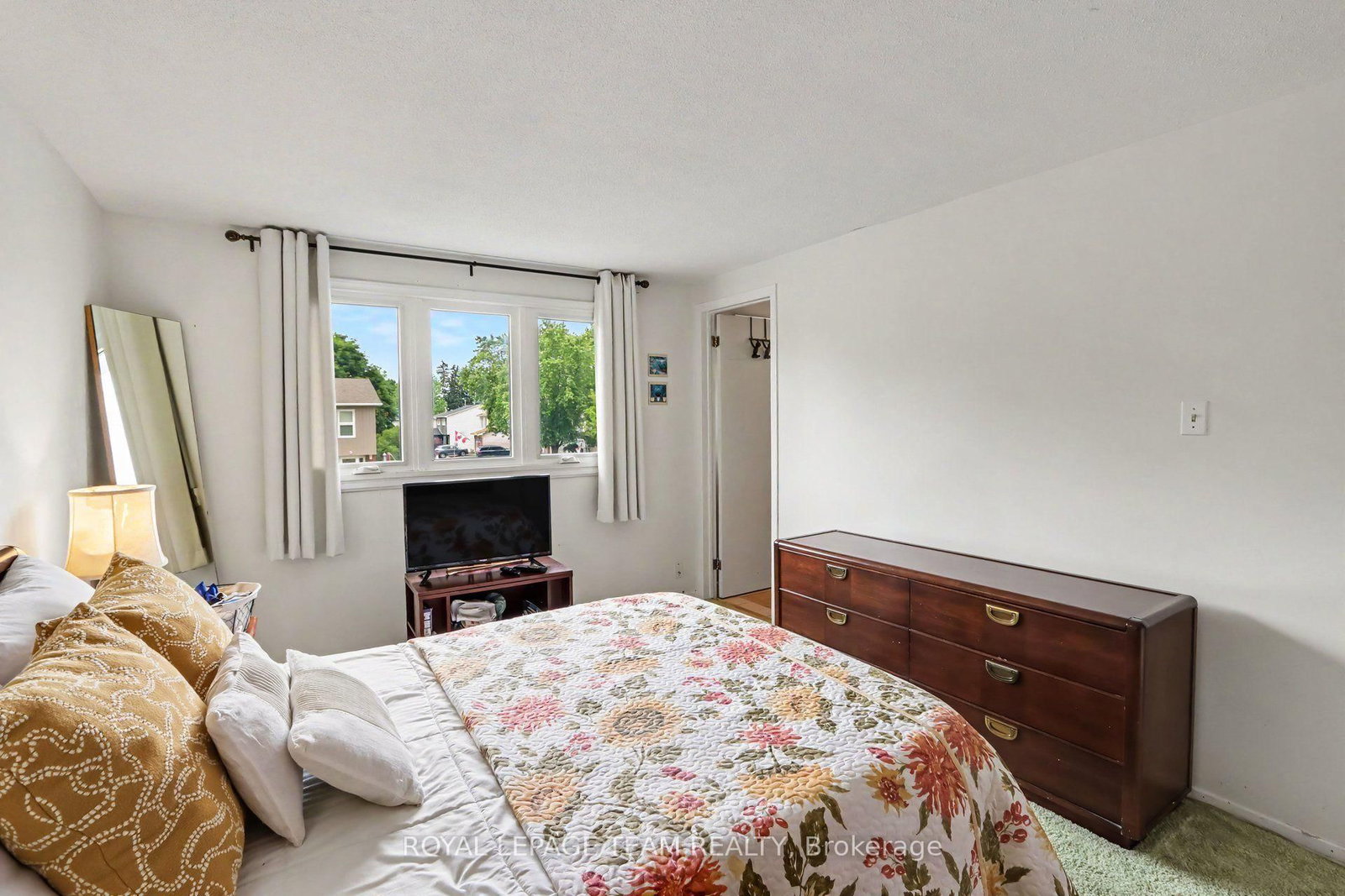 95 Seabrooke Drive • Kanata, ON photo 13