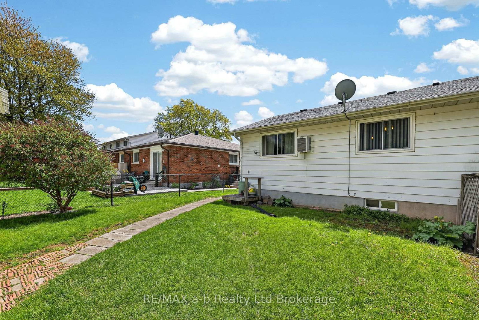 13 Witty Avenue • Ingersoll, ON photo 19