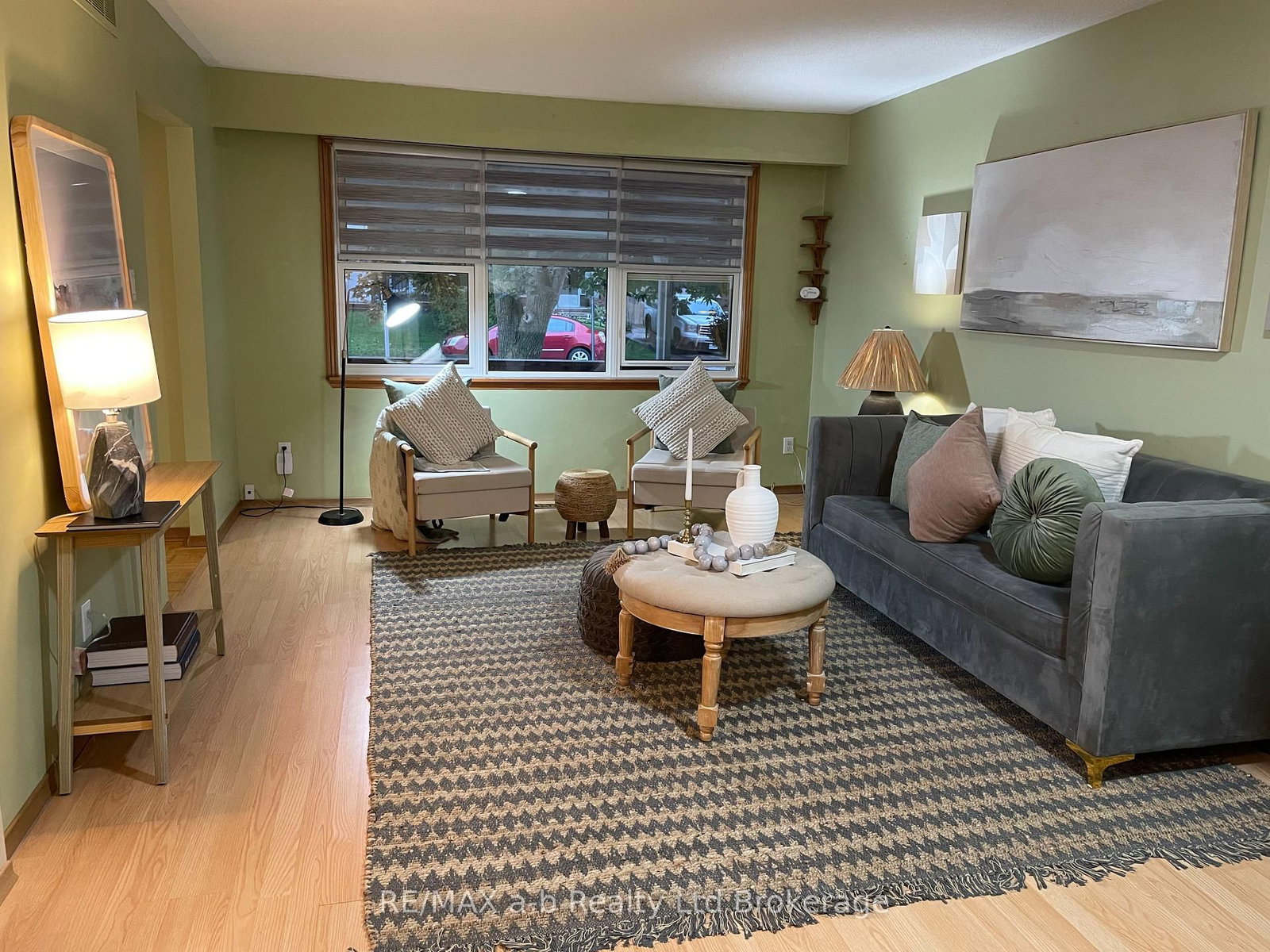 13 Witty Avenue • Ingersoll, ON photo 4