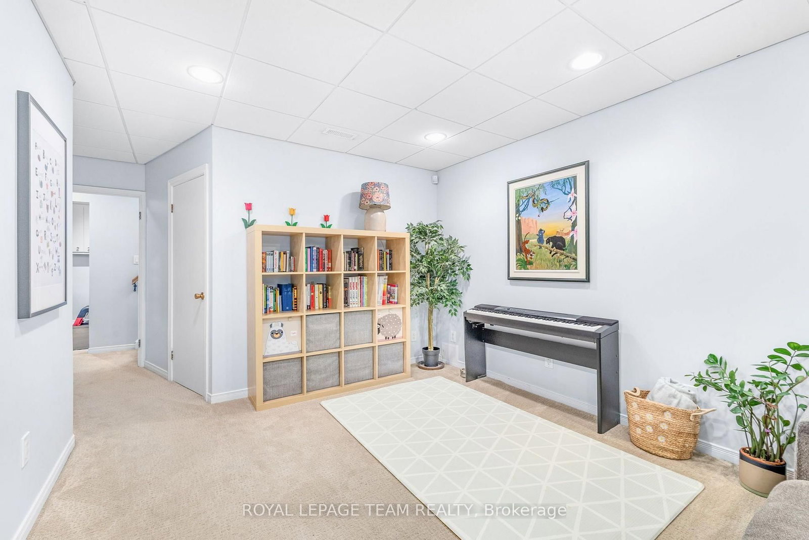 2296 Kay Street • Ottawa, ON photo 34