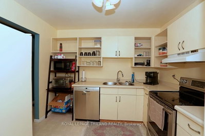 131 Bonaventure Drive • #2 • London East, ON photo 8
