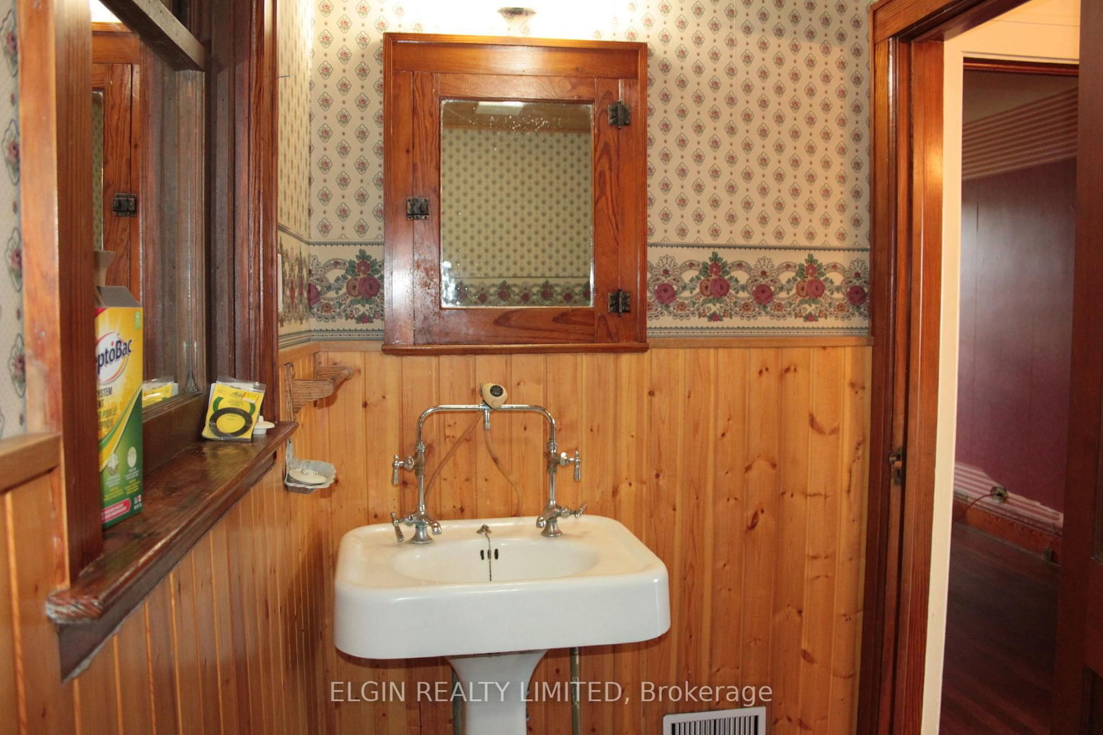 44356 Talbot Line • Central Elgin, ON photo 18