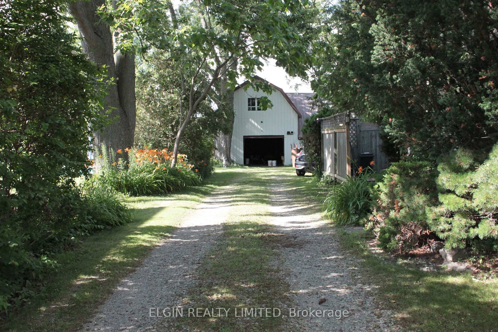 44356 Talbot Line • Central Elgin, ON photo 4