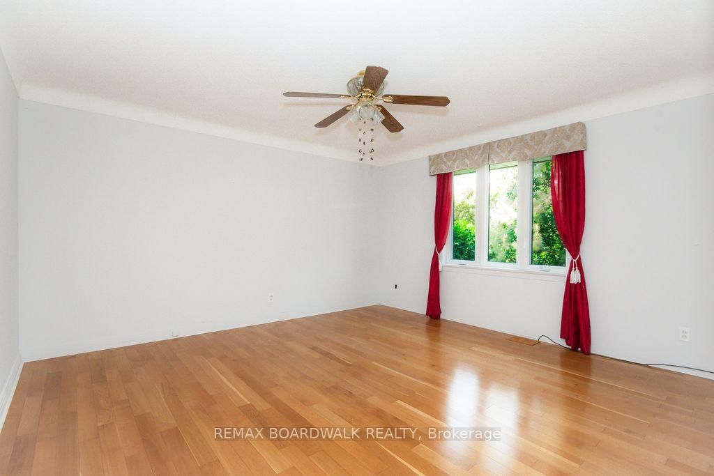 3654 Navan Road • Ottawa, ON photo 21