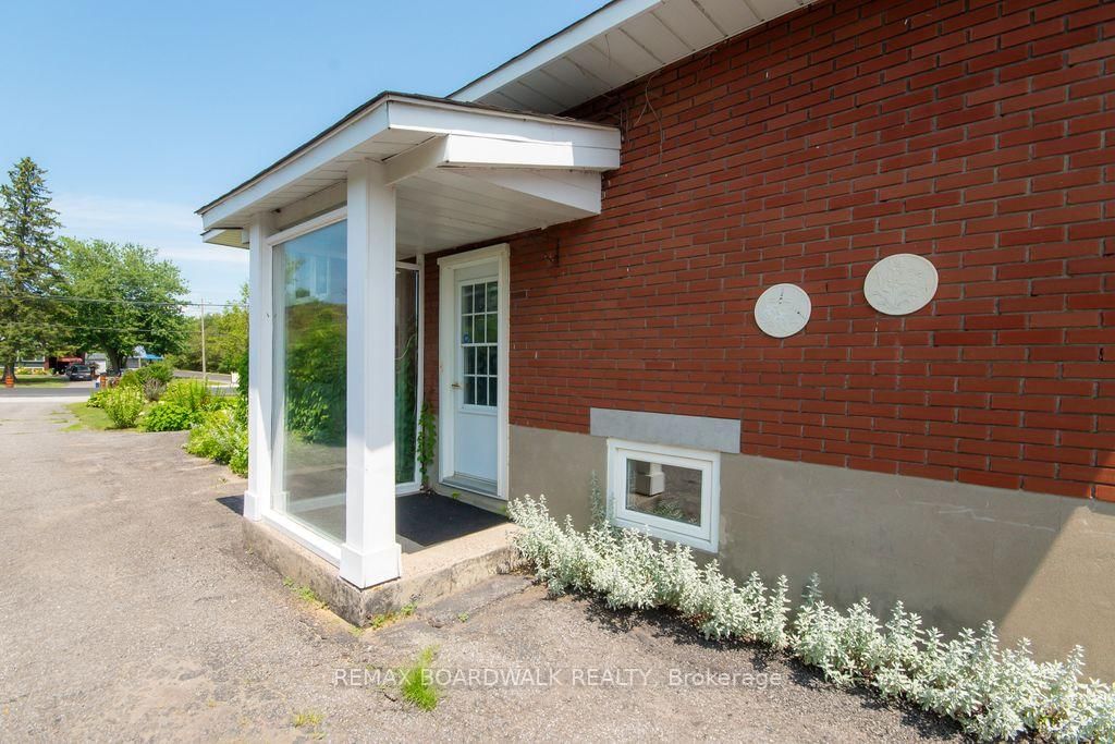 3654 Navan Road • Ottawa, ON photo 42