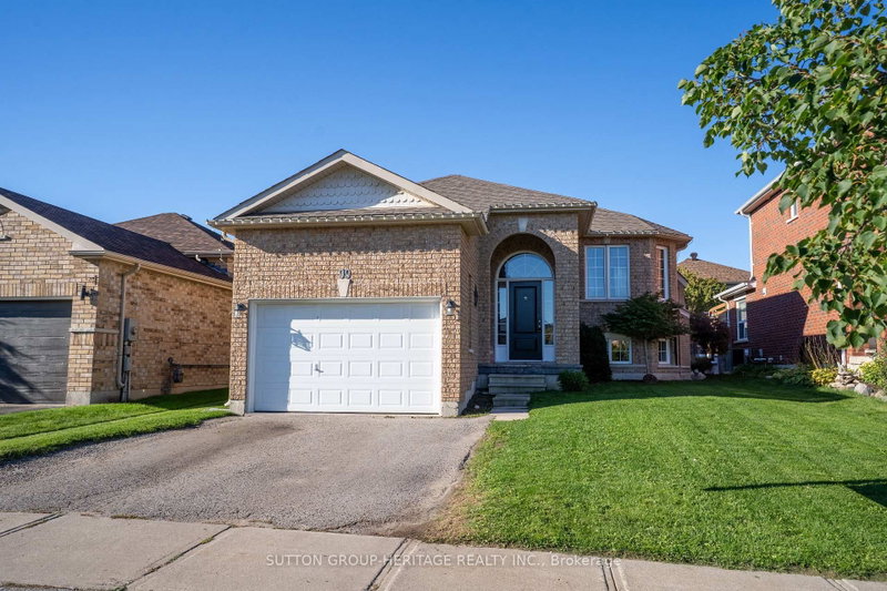 99 SWEETNAM Drive, Kawartha Lakes