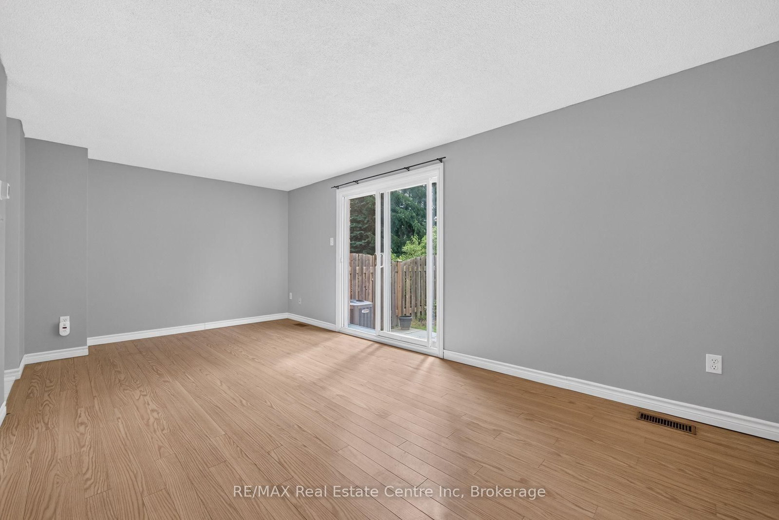 129 Victoria Road N • #86 • Guelph, ON photo 12