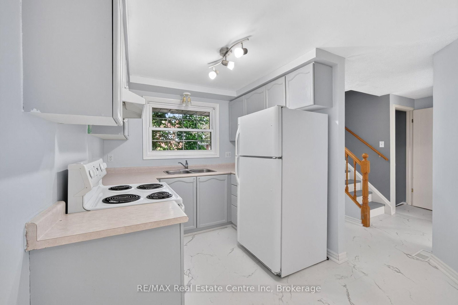 129 Victoria Road N • #86 • Guelph, ON photo 19