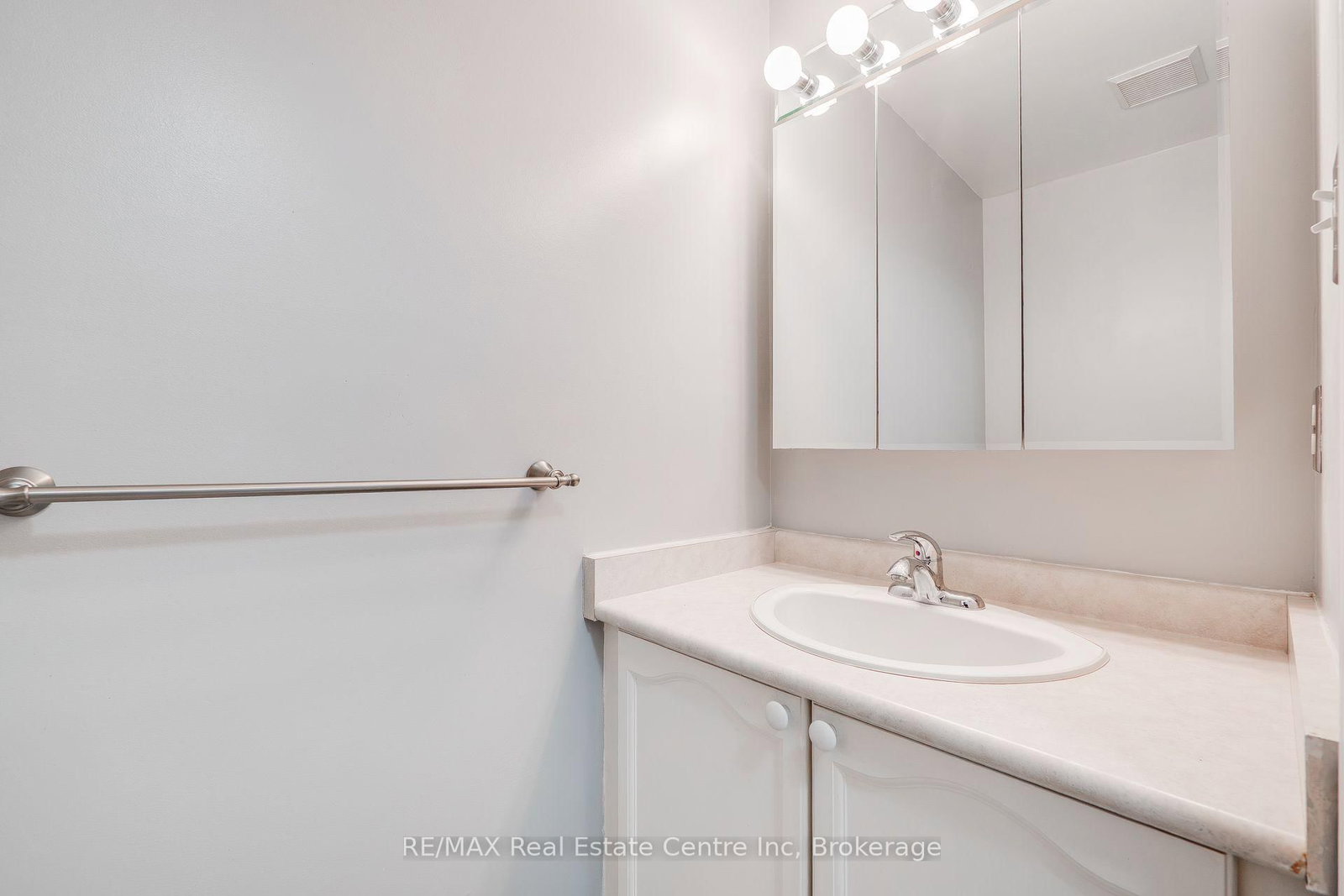 129 Victoria Road N • #86 • Guelph, ON photo 22