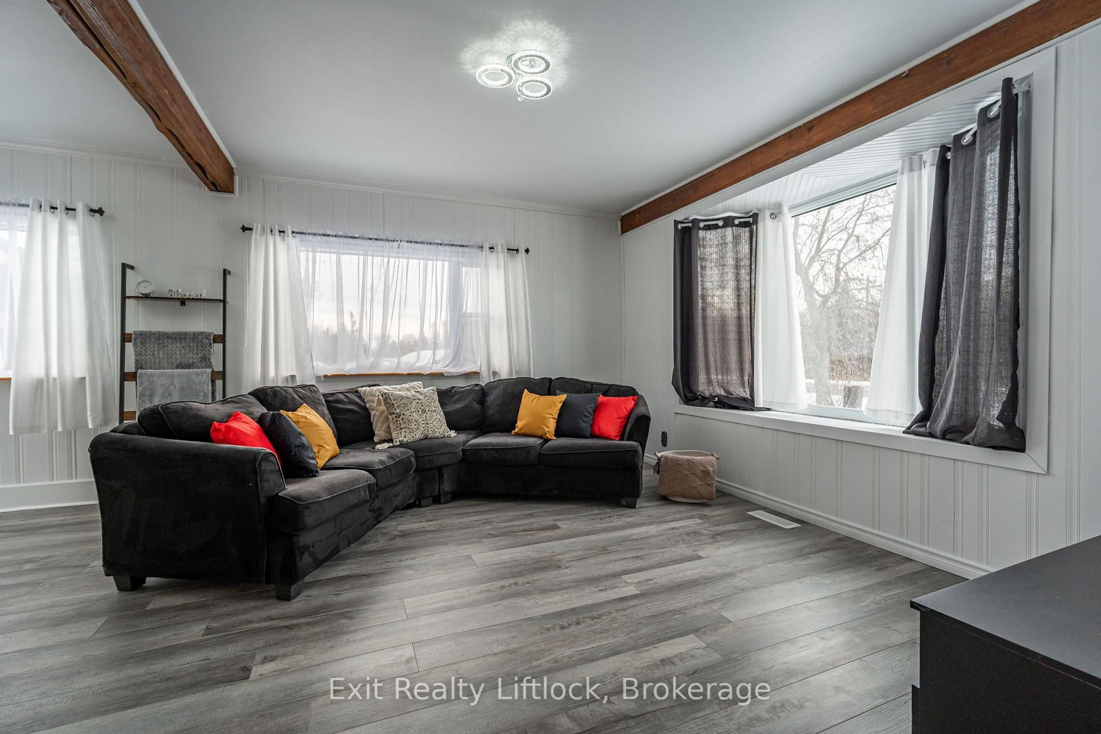 1301 County Rd 28 • Otonabee-South Monaghan, ON photo 11