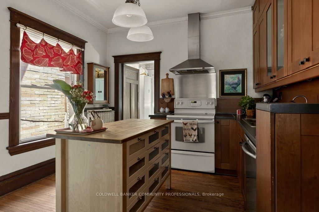 111 Spadina Avenue • Hamilton, ON photo 16
