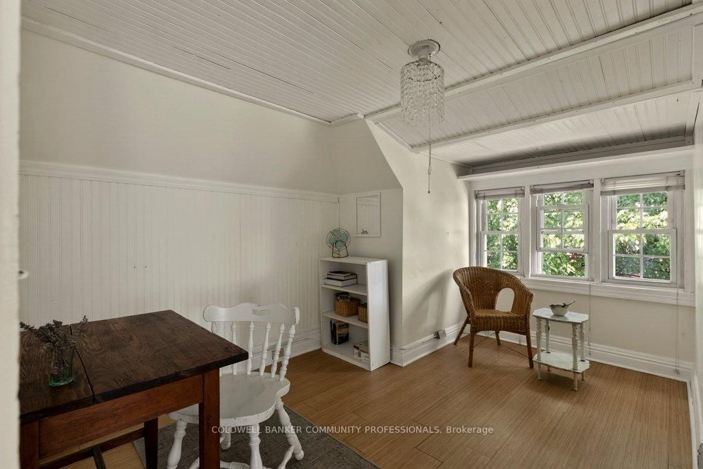 111 Spadina Avenue • Hamilton, ON photo 39