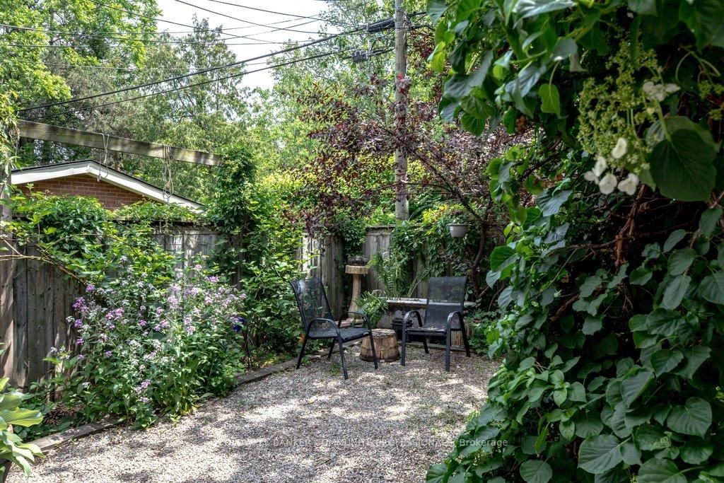 111 Spadina Avenue • Hamilton, ON photo 46