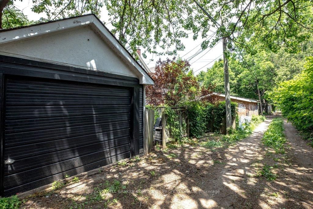 111 Spadina Avenue • Hamilton, ON photo 48