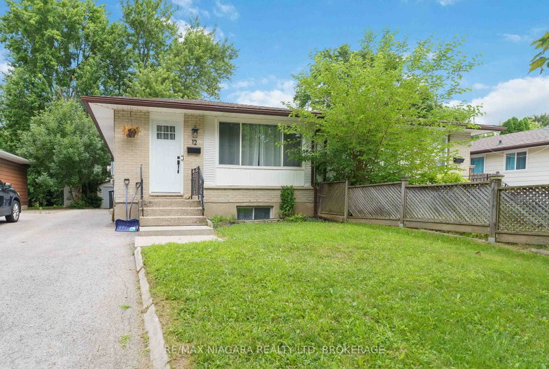 home for lease on Basement-12 Wallace Street