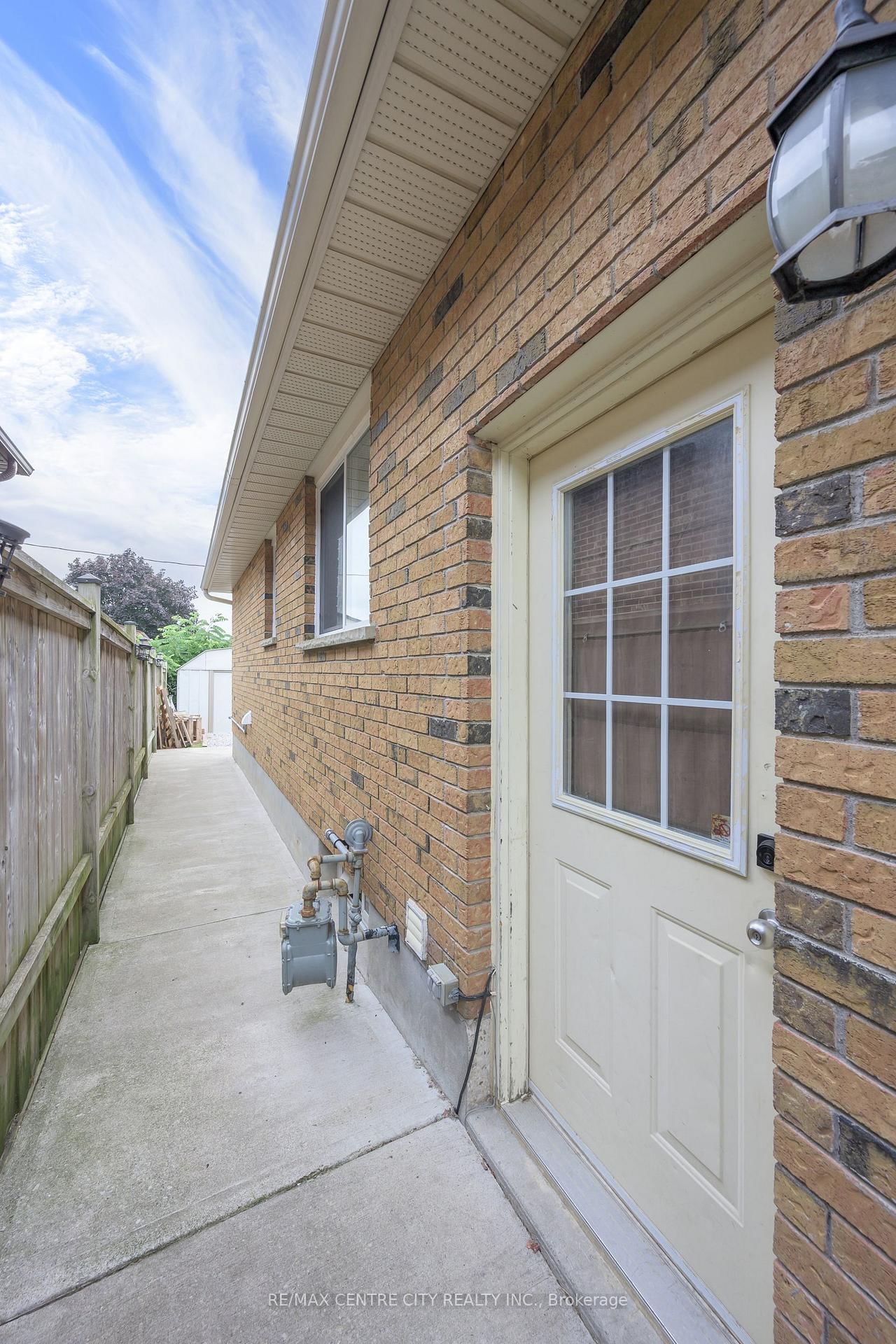 1 Idsardi Avenue, St. Thomas — photo 4