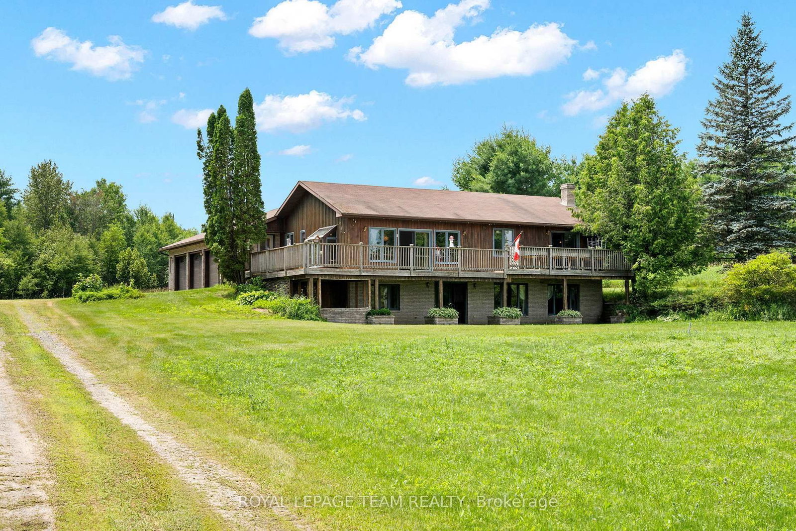 1551 Flower Station, Lanark, Ontario K0G 1K0