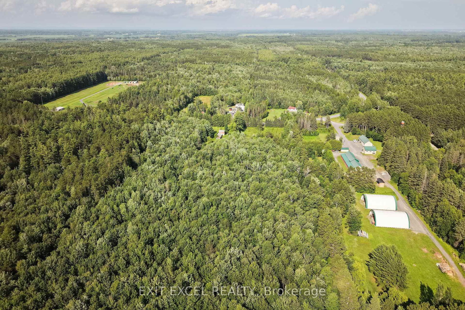 4822 Champlain Street • Clarence-Rockland, ON photo 12