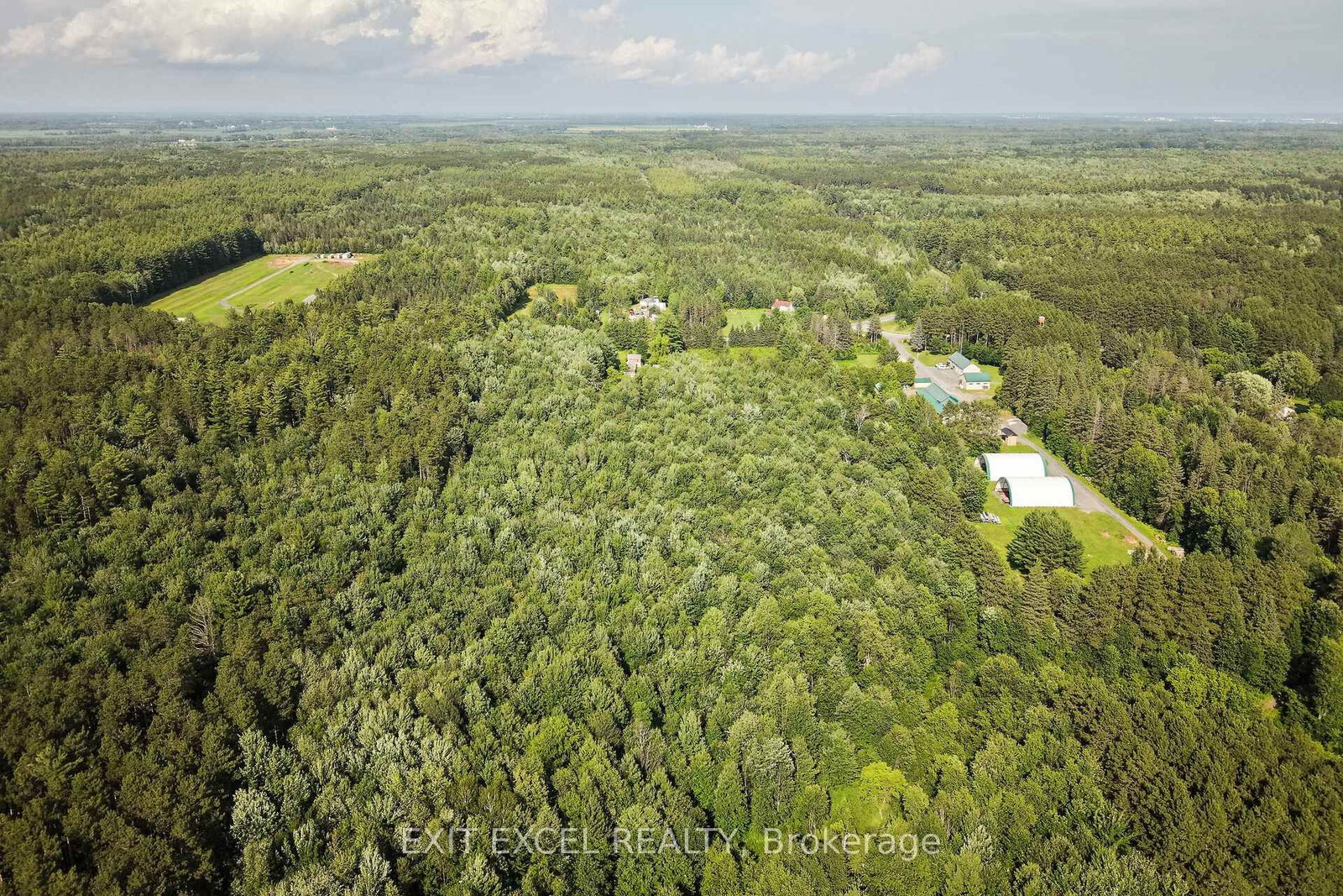 4822 Champlain Street • Clarence-Rockland, ON photo 13