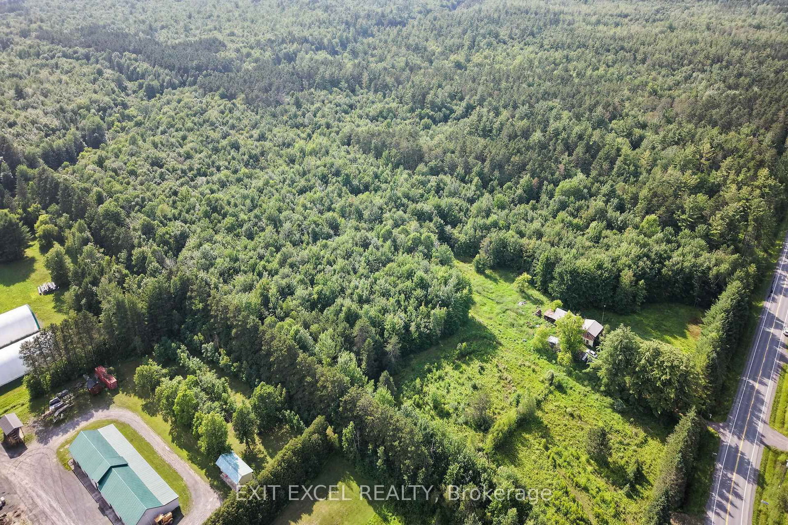 4822 Champlain Street • Clarence-Rockland, ON photo 15