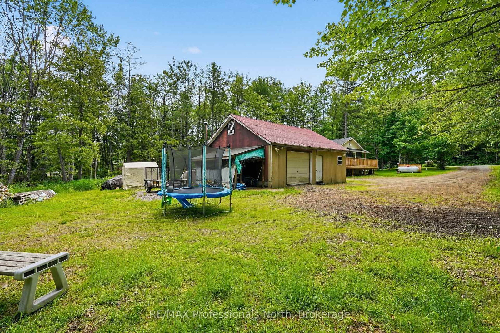 264 W Stephenson 4 Road • Huntsville, ON photo 39
