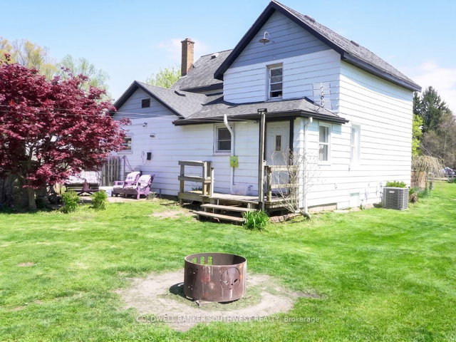 691 Gregory Drive E