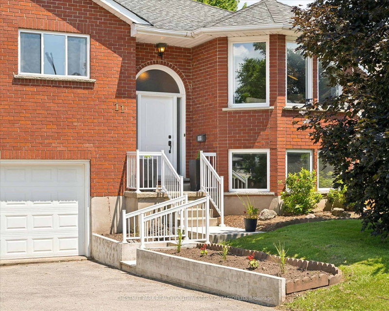 11 Bonniewood Drive