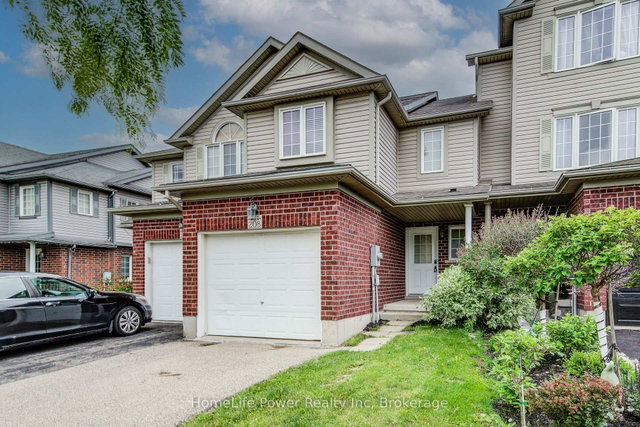 208 Featherstone Crescent