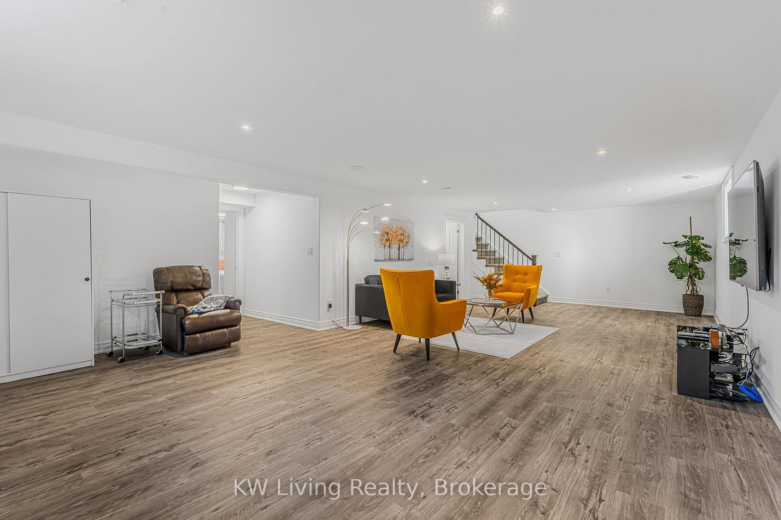 3340 Whispering Woods Trail • Fort Erie, ON photo 27