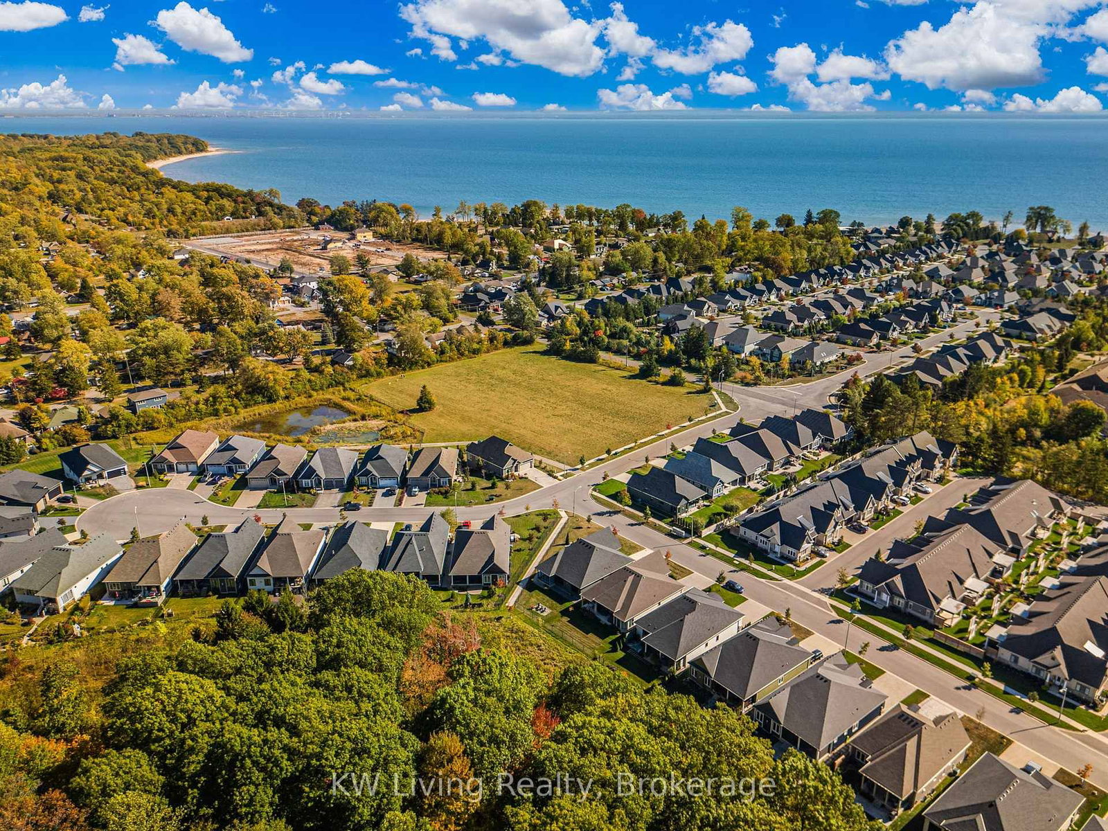 3340 Whispering Woods Trail • Fort Erie, ON photo 41