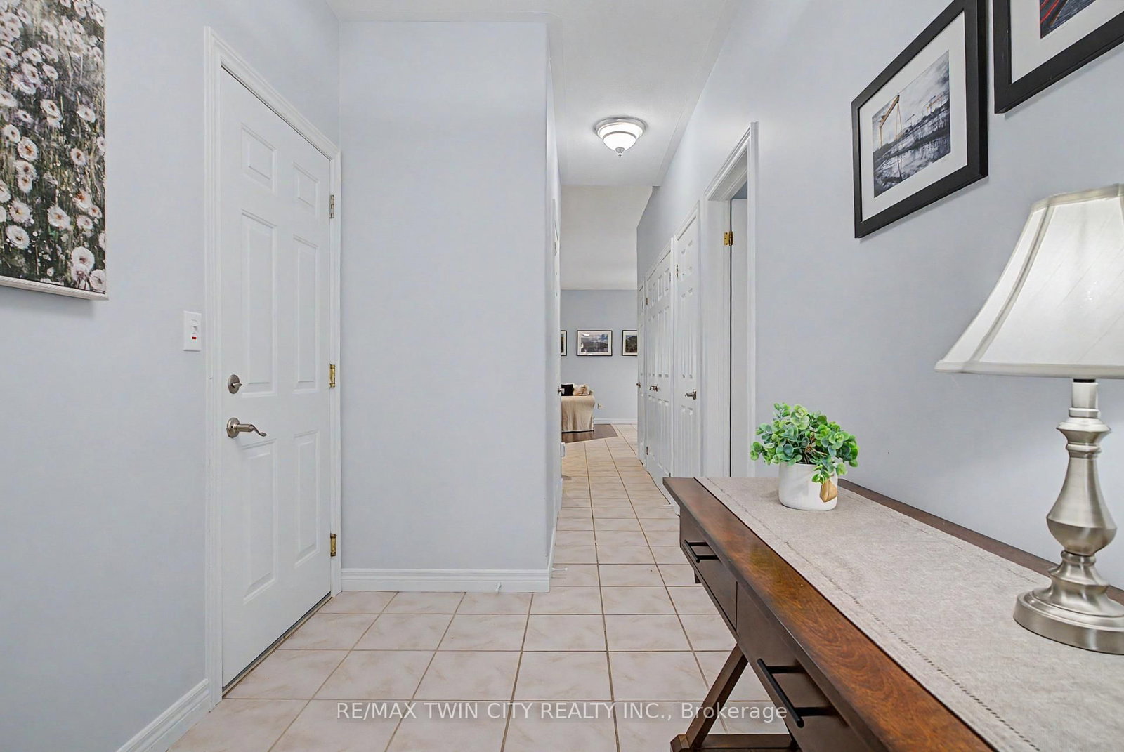 24 Hardy Road • #3 • Brantford, ON photo 3