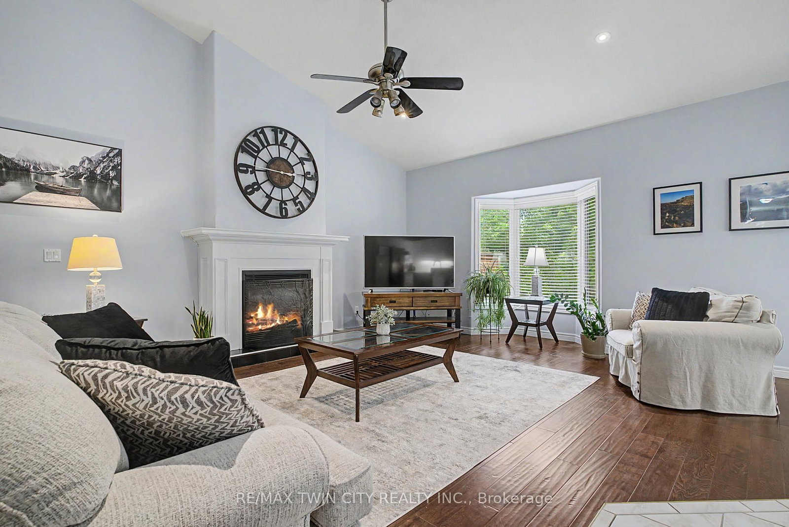 24 Hardy Road • #3 • Brantford, ON photo 4
