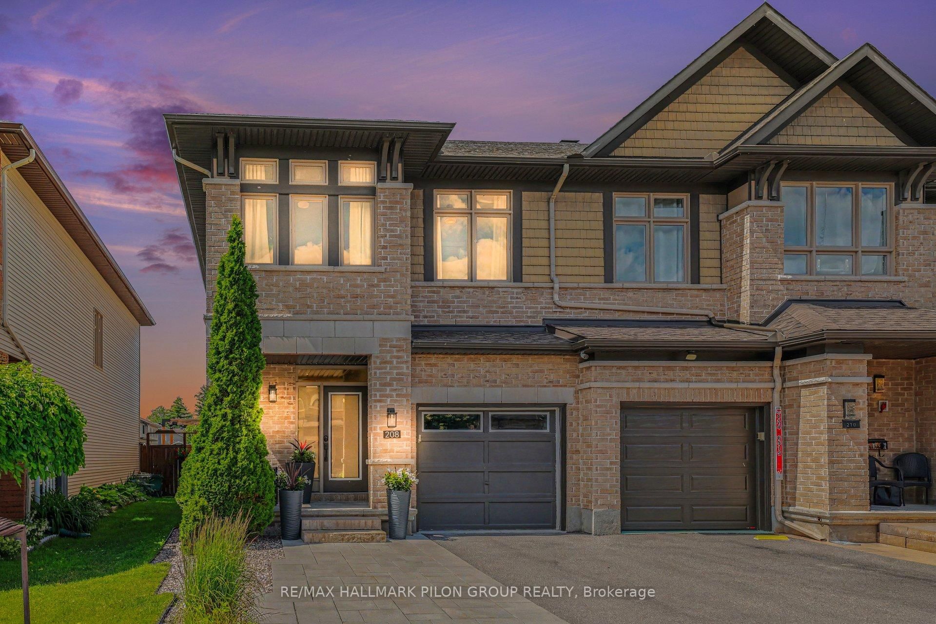208 Butterfly Walk, Ottawa, ON