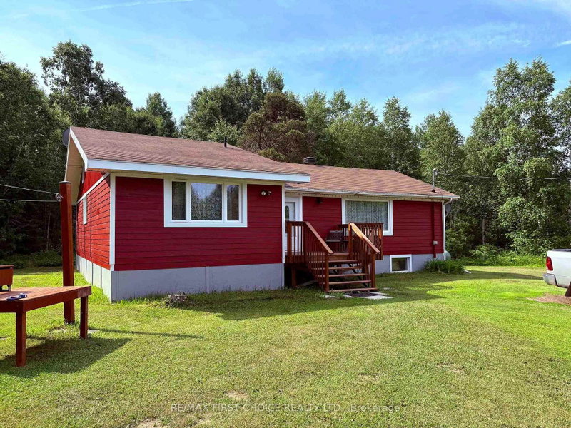 home for sale on 150 CAPTAIN RD null