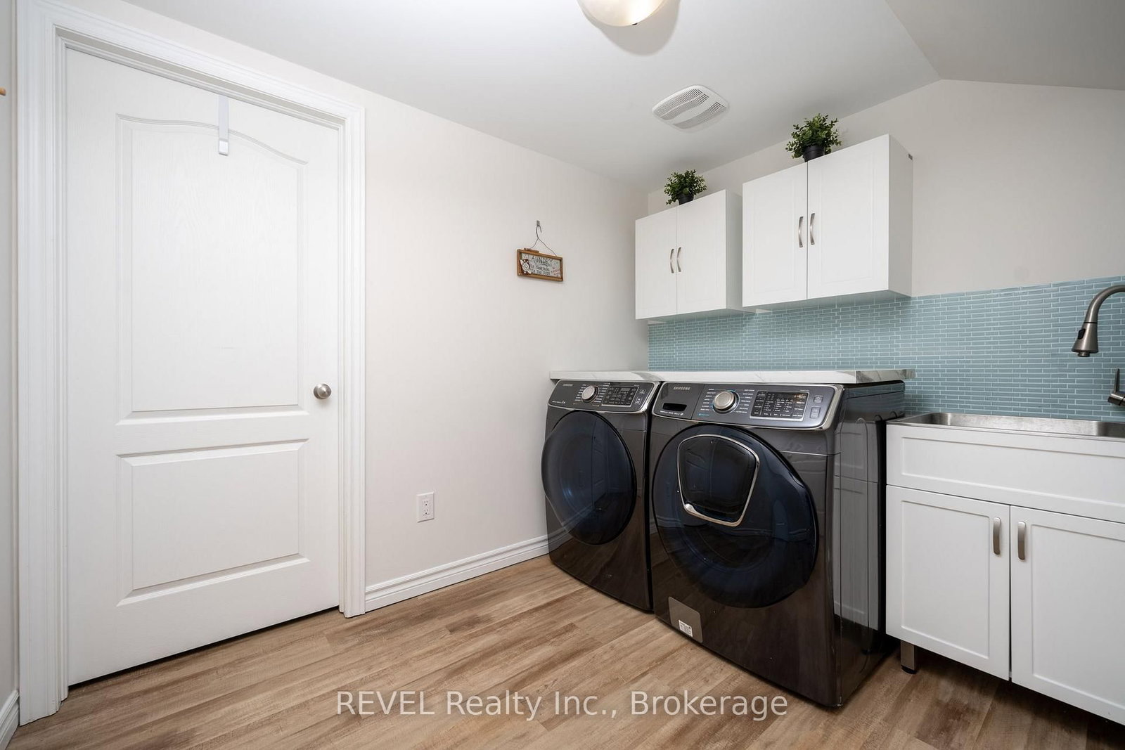 316 Concession 3 Road • Niagara-on-the-Lake, ON photo 20