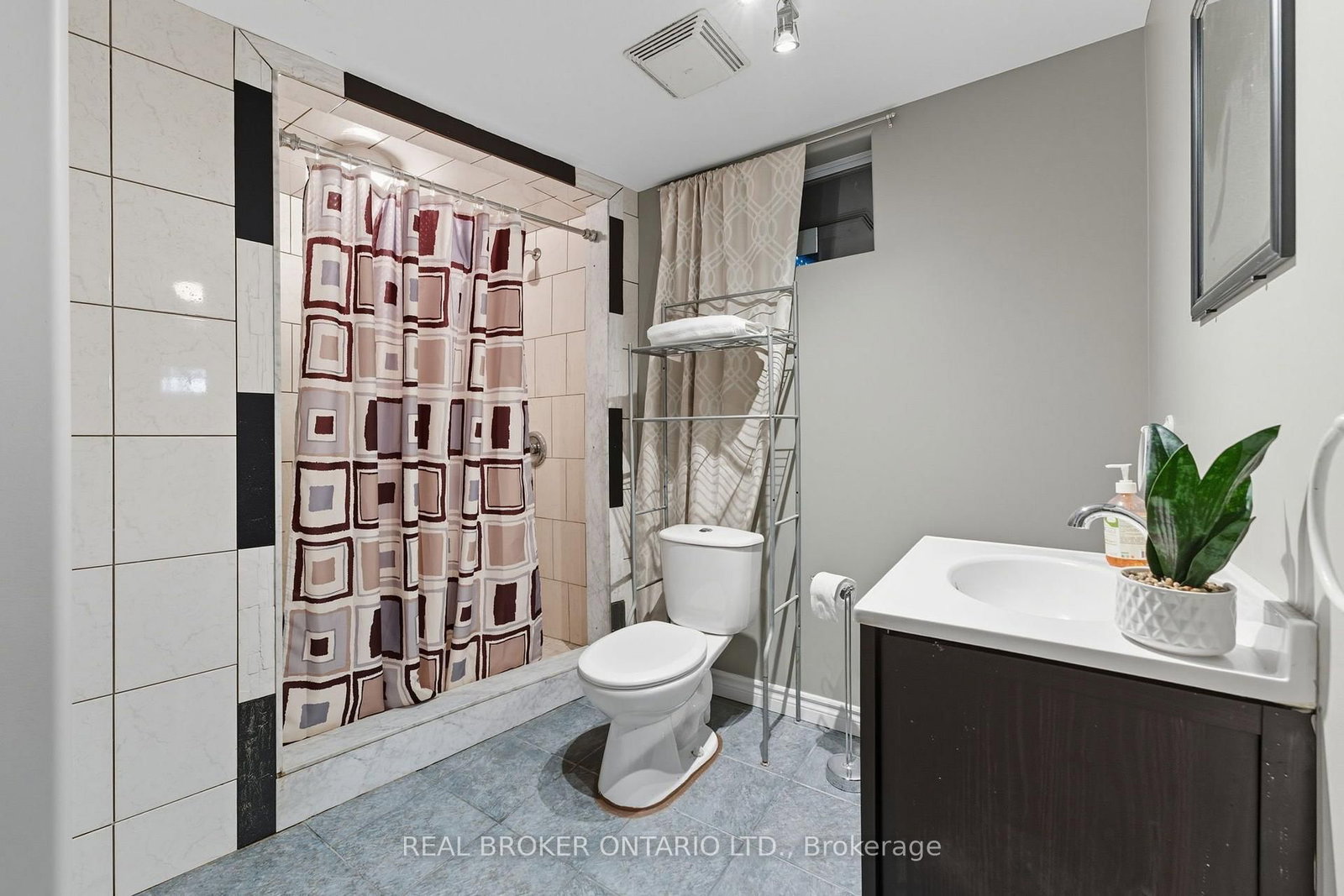 36 Gibson Drive • Norfolk, ON photo 23