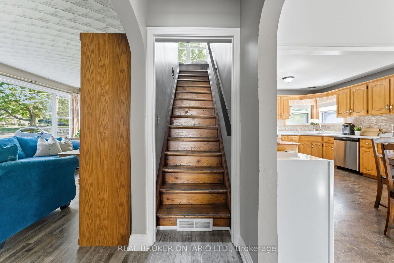 36 Gibson Drive • Norfolk, ON photo 4