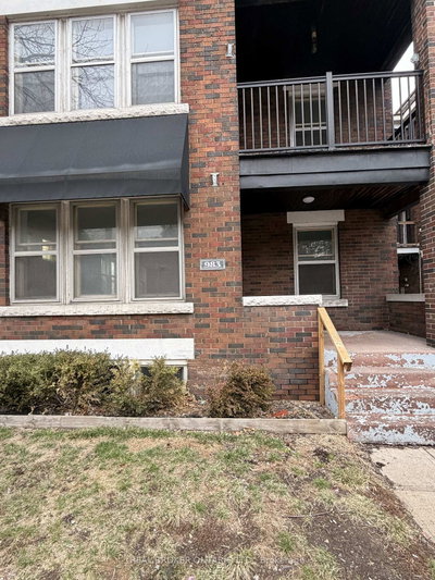 Semi-Detached House leased at 1-983 Main Street, Hamilton, Ontario, L8M 1N3 - Crown Point - MLS: X13537316
