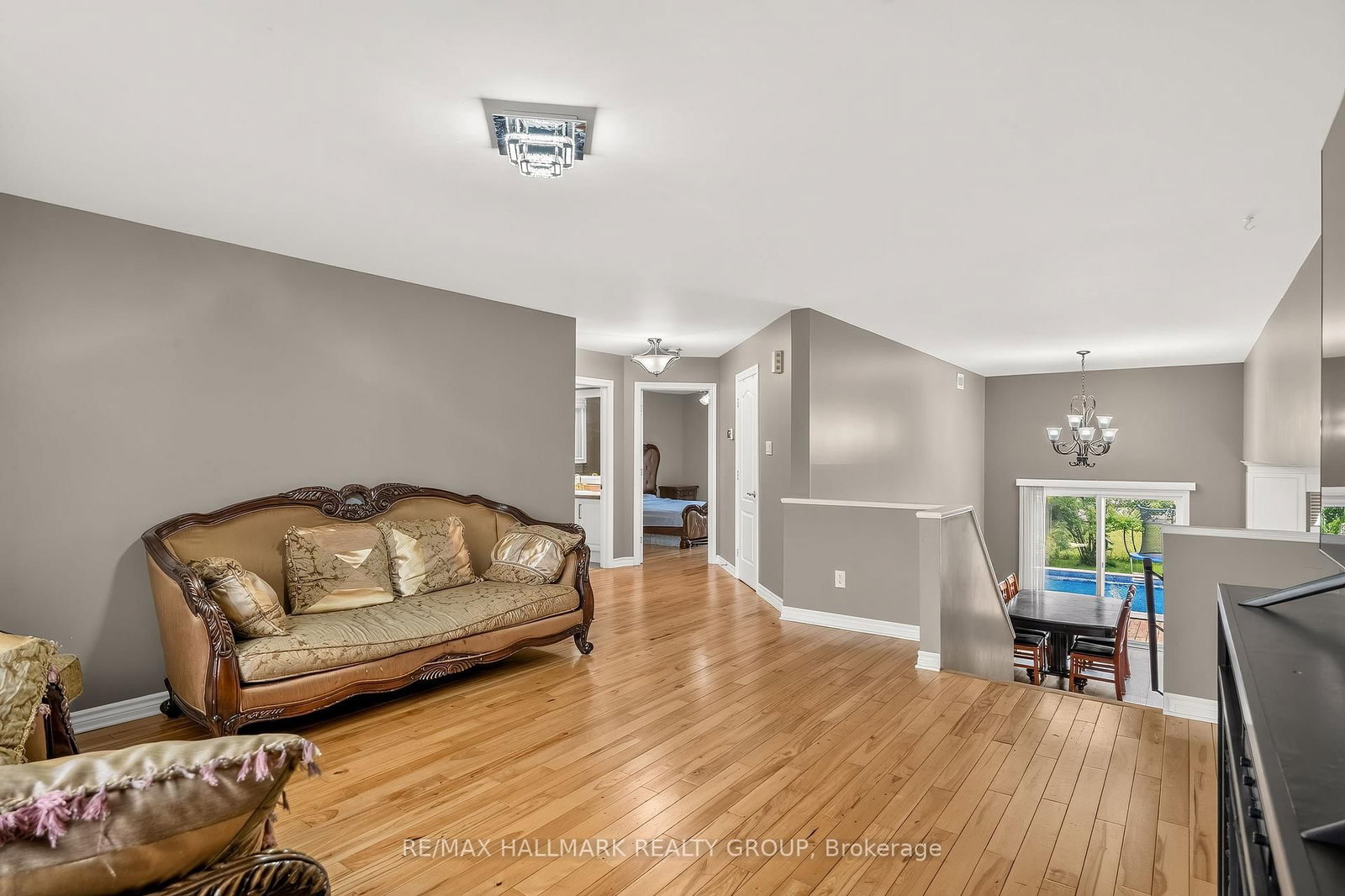 4300 Schell Street • South Dundas, ON photo 18