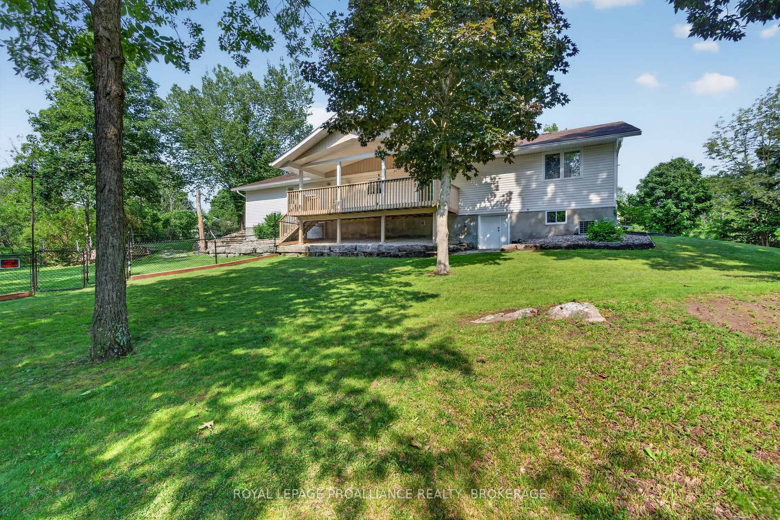 6930 Perth Road • Perth Road, ON photo 32