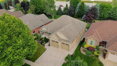 927 Ridgewood Drive W — photo 3