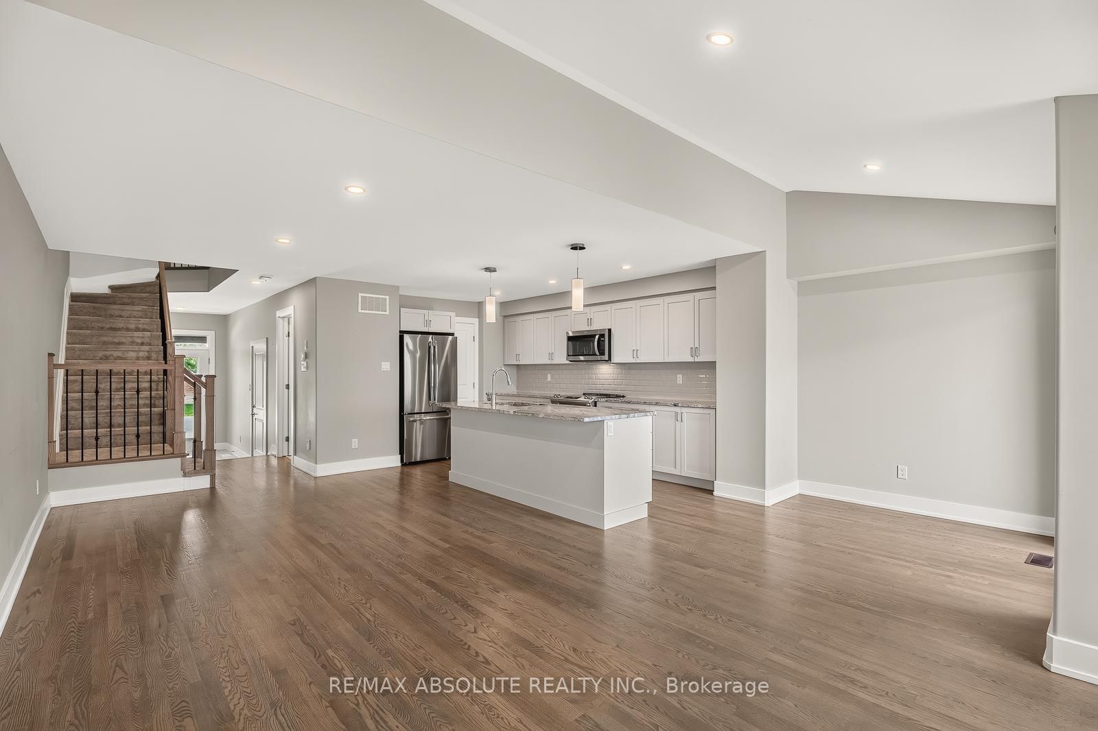 308 Proud Walk Drive • Stittsville, ON photo 13
