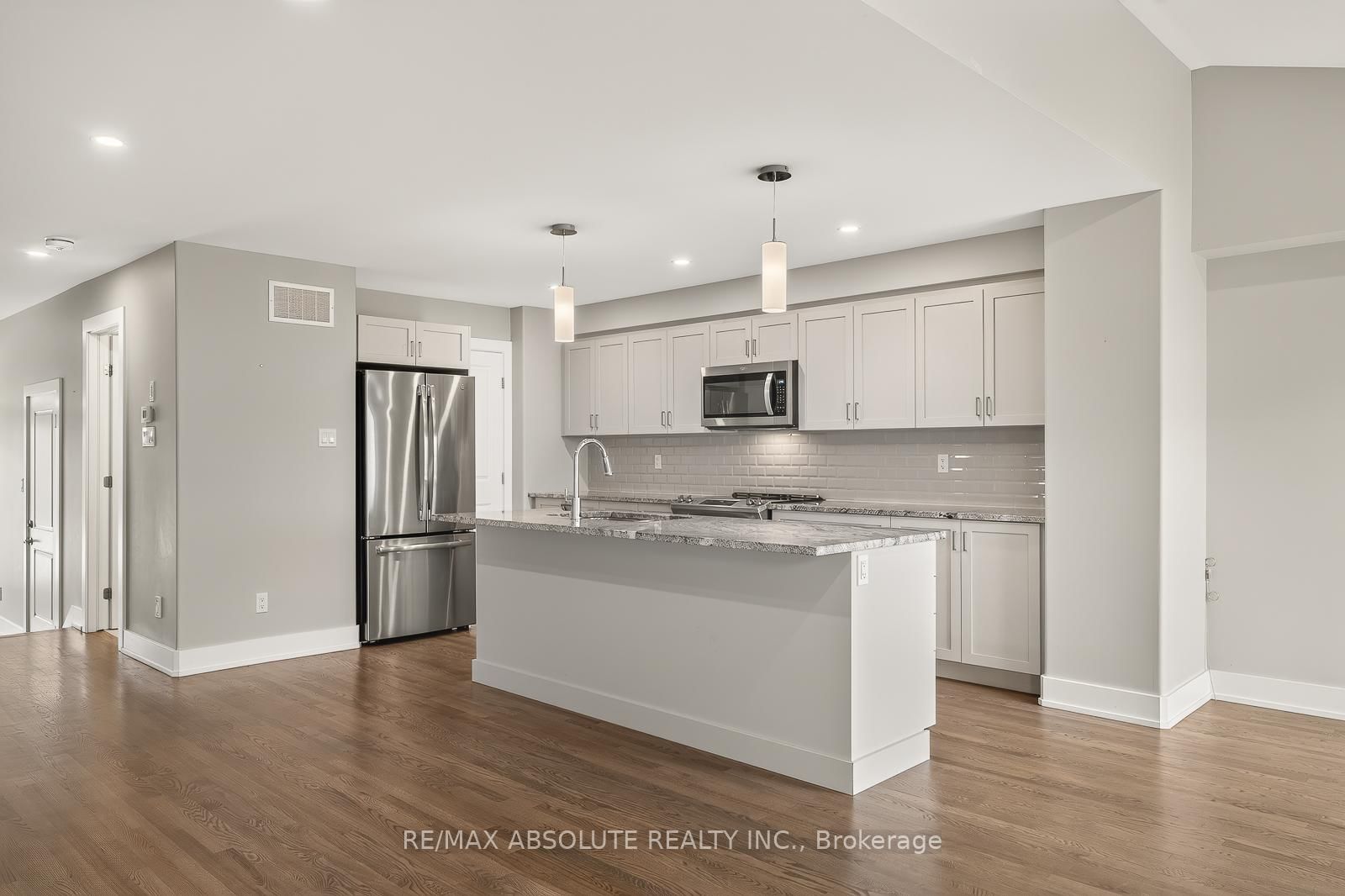 308 Proud Walk Drive • Stittsville, ON photo 6