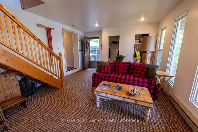 388/342 CASTOR ISLAND N