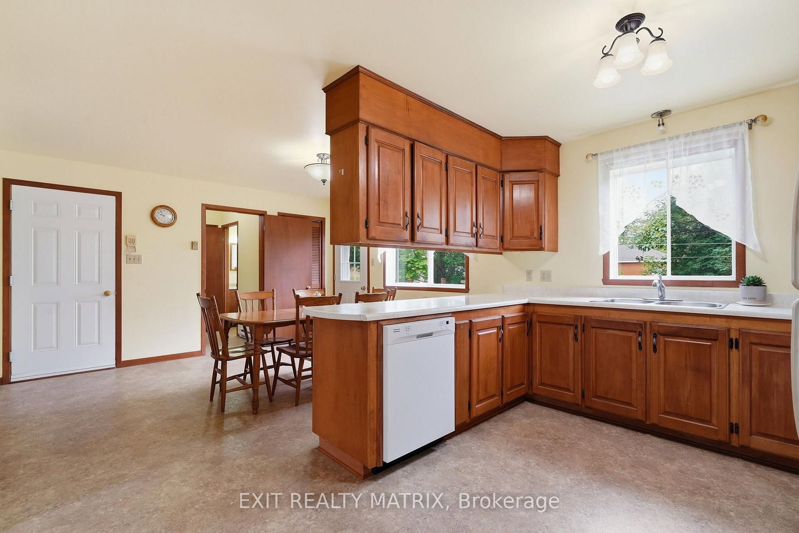 18203 Kenyon 19 Concession • North Glengarry, ON photo 13