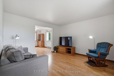 18203 Kenyon 19 Concession • North Glengarry, ON photo 8