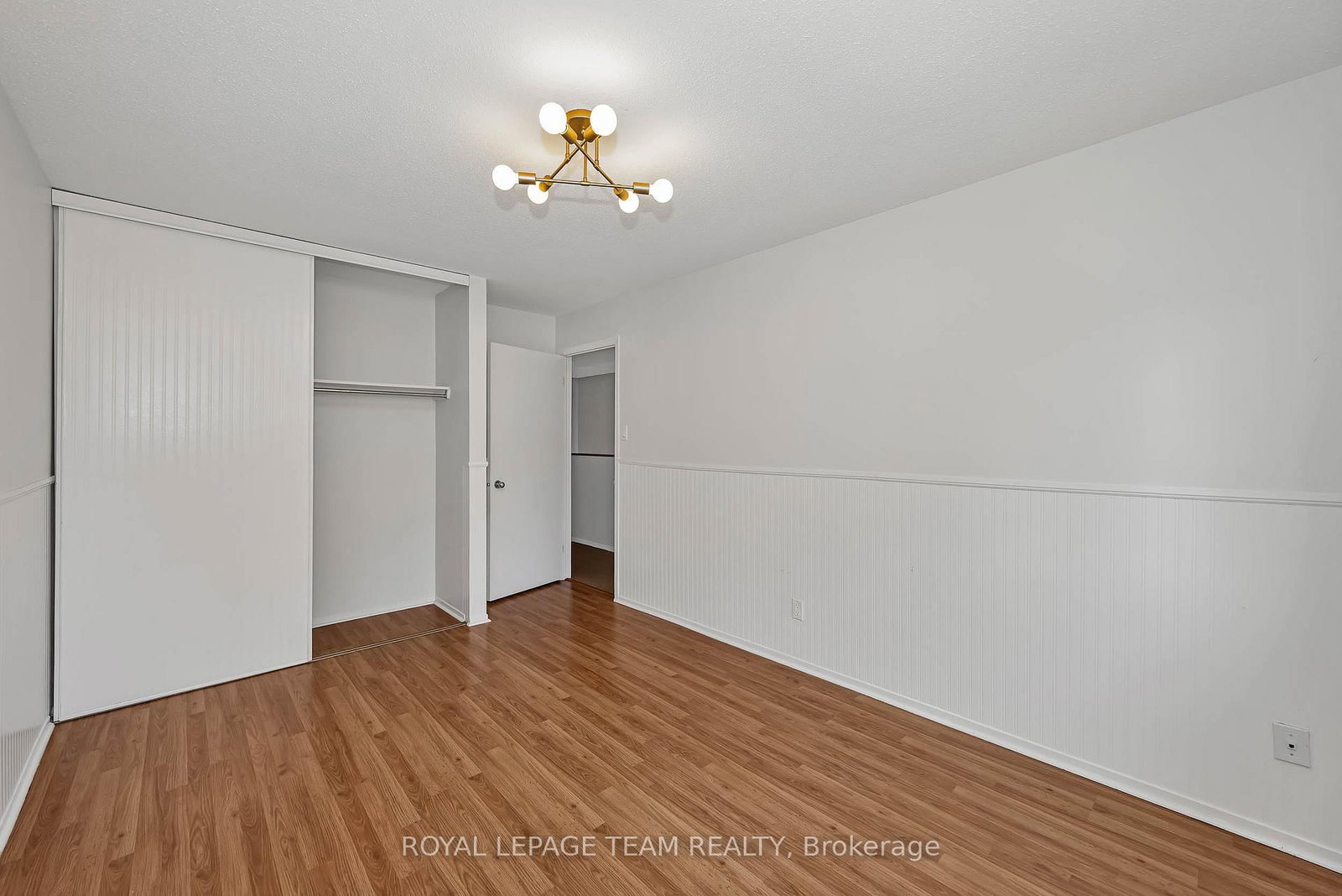 563 Parasol Court • Ottawa, ON photo 26