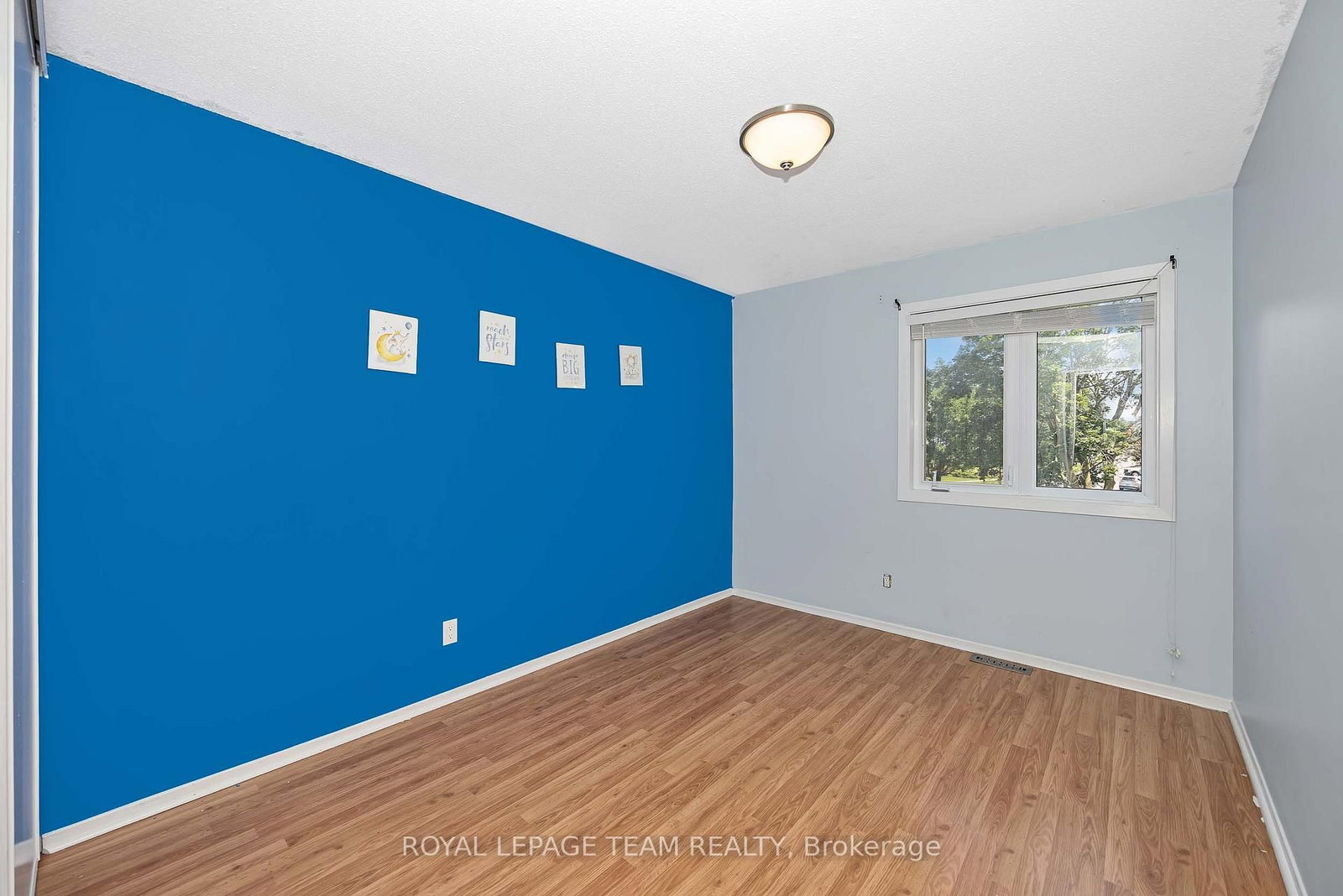 563 Parasol Court • Ottawa, ON photo 27