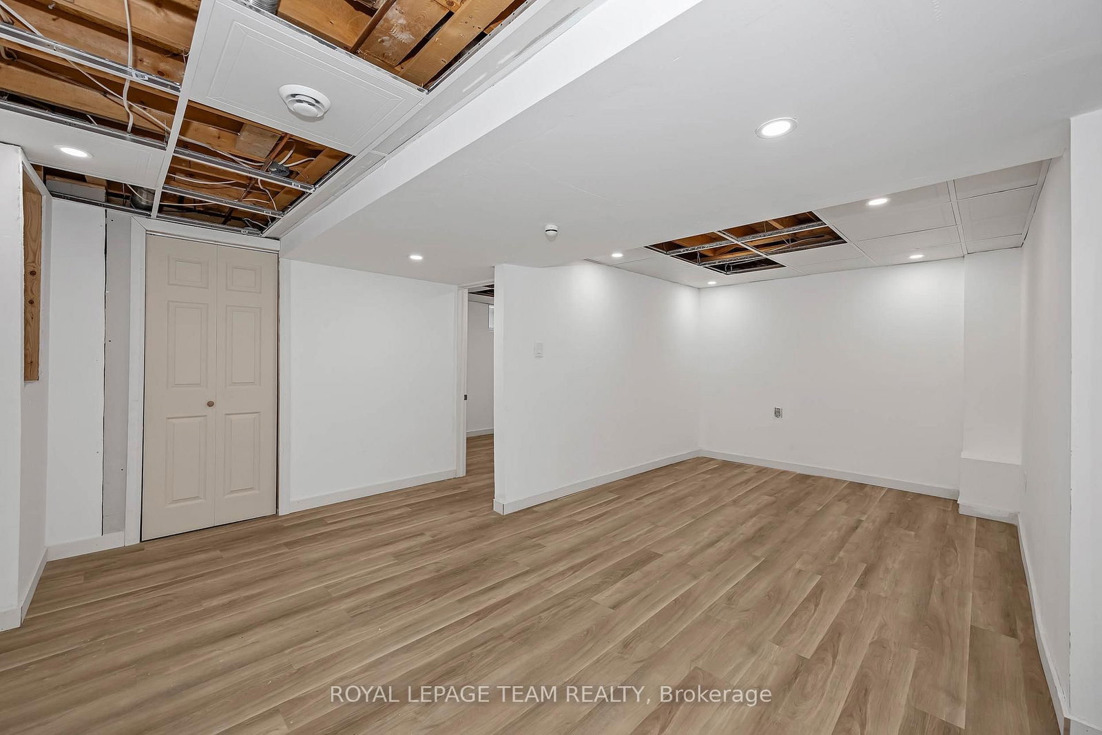 563 Parasol Court • Ottawa, ON photo 30