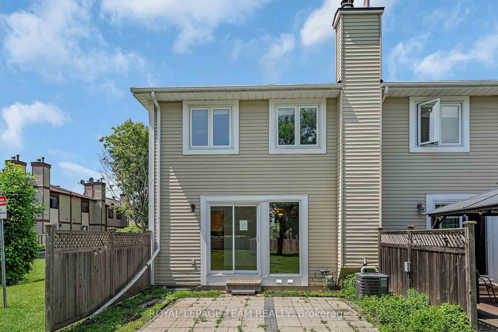 563 Parasol Court • Ottawa, ON photo 37